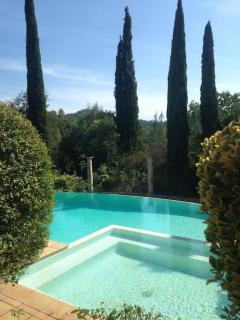 Luxueux Cocon avec parc paysagé avec piscine XXL à débordement, mer et plages 15 minutes - 5