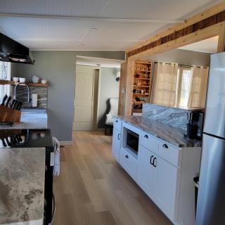 Thomas Cottage at Angel Acres - - 9