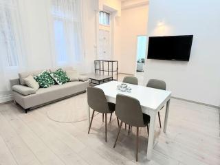 Liszt Apartment with garage available - Symphony 2 - Budapest - 9