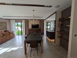 Luxury Villa Moderne, salon de 90m2 - Montgeron - 1