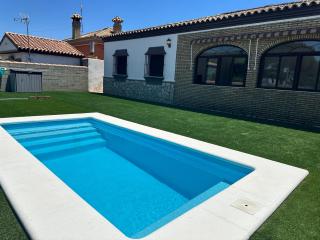 Villa en Playa La Barrosa - Piscina, Jardín y Todas las Comodidades - Chiclana de la Frontera - 9