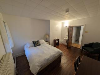 Pine Lodge - 3