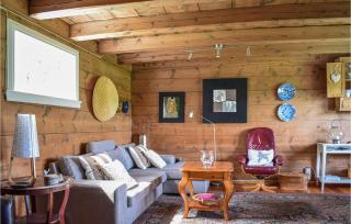 2 Bedroom Awesome Home In Tørvikbygd - Tyrvikbygd - 1