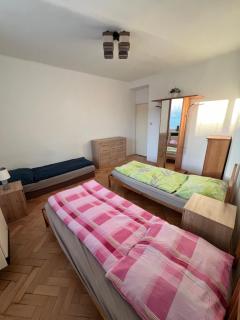 -Self-Check- downtown Apartment in city center - Nitra - 1