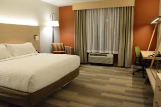 Holiday Inn Express & Suites Lexington Park California by IHG - 4
