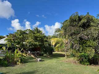 Villa Noix de cajou - Piscine Privée Jardin tropical, proche plages et centre ville - 2