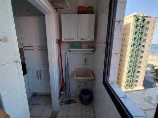 Apartamento Pé na areia e Vista mar a 20 metros da Praia da Aviação - Praia Grande - 3