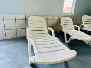 Ozark Inn and Suites - Osage Beach - 2