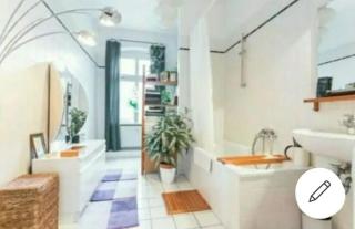 Double bed in sharing apartment - 6