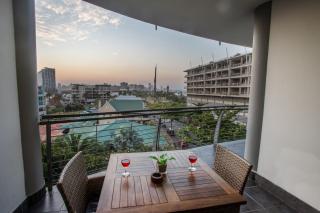 2 Sleeper with King Bed at Point Waterfront - Durban - 8