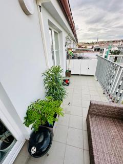 Rooftop appartment - Prague - 3