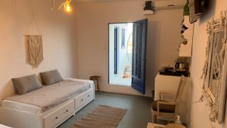 Prickly Pear House - Plaka Milou - 3