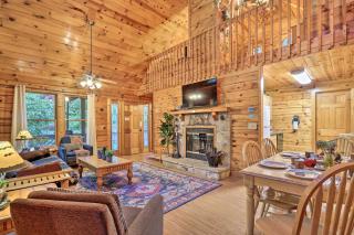 Cozy Mountain Cabin in PERFECT location - 5