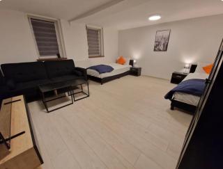 Laubach Apartments - 0