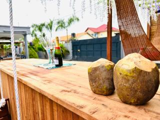 Luxurious Nubian Villa with a Stunning Private Pool , Hot Tub and Bar - Accra - 7