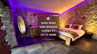 Loft Romantique la Clef des Sens - Sauna et Balnéo privatifs - Tourves - 0