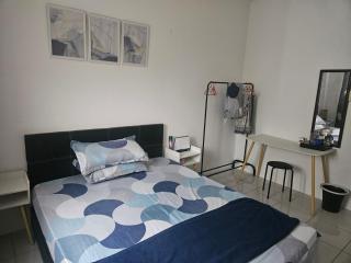 Room at Puncak Gloxinia Condominium by ALD2401 - Papar - 0