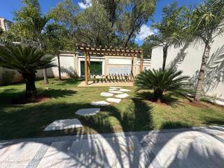 Flats Praia Uberlandia - Apt próximo ao Praia Clube - Area de lazer com Portaria 24 horas, piscina, academia, brinquedoteca, churrasqueira e áreas verdes para caminhadas - Uberlândia - 2