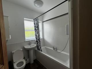 Single-Bedroom C3 Manchester Close To Bolton Centre - - 3