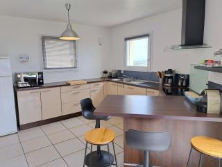 Villa in Crozon with Sea Views & Sandy Beach - 4