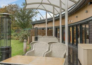 Woodside Bay Lodge Retreat - Wootton Bridge - 2