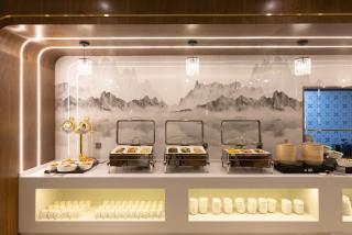 Nostalgia S Hotel Beijing National Olympic Sports Center 时光漫步S酒店 北京鸟巢奥体中心店 Free fresh ground coffee,Free laundry service - 3