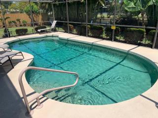 Three Bedroom Jungle Paradise with heated pool with everything you need for the beach - Bradenton - 9