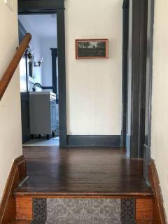 Contemporary Craftsman by the Niagara River USA - Niagara Falls - 3