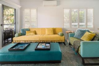 Sunny Seaside Retreat in Coolum Beach - Coolum Beach - 1