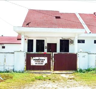 Homestay Kemaman Fyna08 Semi-D, 4 Bedrooms Dekat Pantai Kijal - Kijal - 9