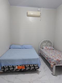 Casa Hostel Familiar - 1