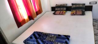 Baidyanath Ashram Deoghar Room's - 4