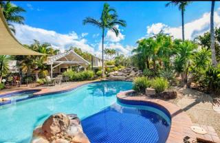 Affordable Luxury Room - Gold Coast - 2