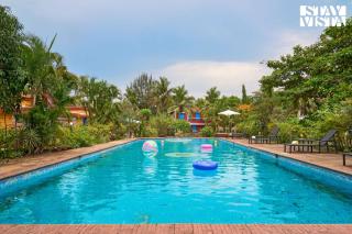 StayVista at Tarika's Santorini Hideaway - Shared Pool, BBQ & Board Games - Varca - 8
