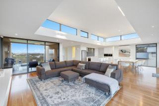Cloudview - Surf Beach - 8