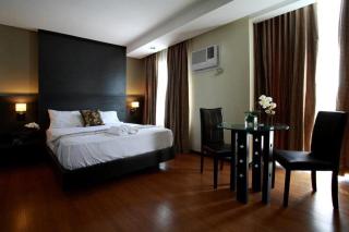 MAKATI Boutique Hotel near NAIA Airport Terminal 3 Edsa Pasay CBD - Manila - 0