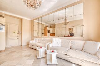 Astoria Bow Window Studio - Happy Rentals - Menton - 3