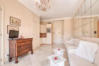 Astoria Bow Window Studio - Happy Rentals - Menton - 2