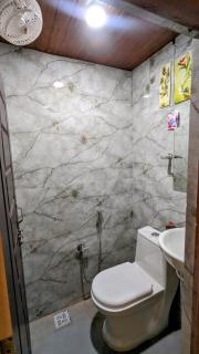 Agastya HomeStay by PR - Varanasi - 5
