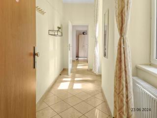 Four-Bedroom, Four King-Size Comfort - 8