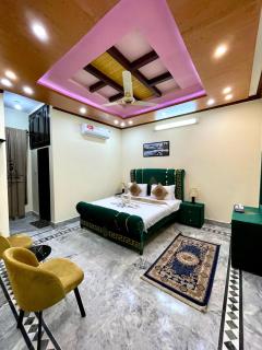 Sapphire Inn - 3