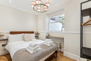 Idyllic 2Bed 2Bath Apartment - 6