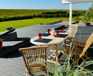 Sealect-Hus-5-direkt-an-der-Nordsee-nahe-St-Peter-Ording-mit-Sauna-Whirlpool-und-Kamin - 8