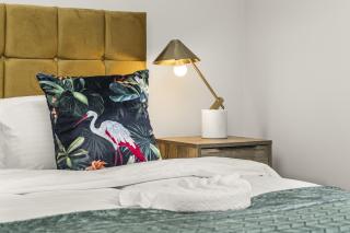 Buzzing Brighton Apartment 5 By My Getaways - Brighton & Hove - 4