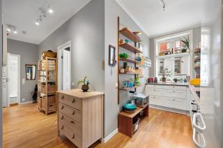 Centrally located apartment with balcony - 3