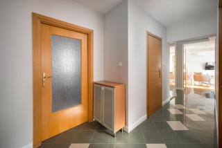 Metro Imielin 2-Bedroom Apartment - Warsaw - 8