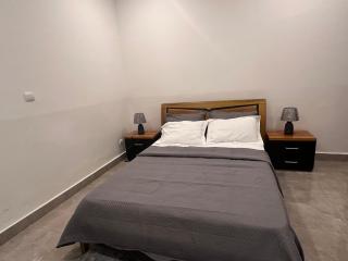 Chambre salon meublé au Wharf - Pointe-Noire - 5