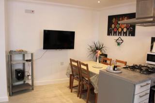 Bowery Apartment - 2 bedroom - Dagenham - 8