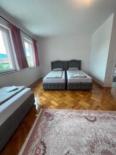Villa Holiday - Bihać - 2