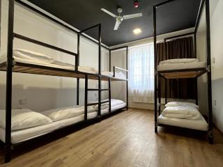 Hostel Waltz - Bratislava - 2